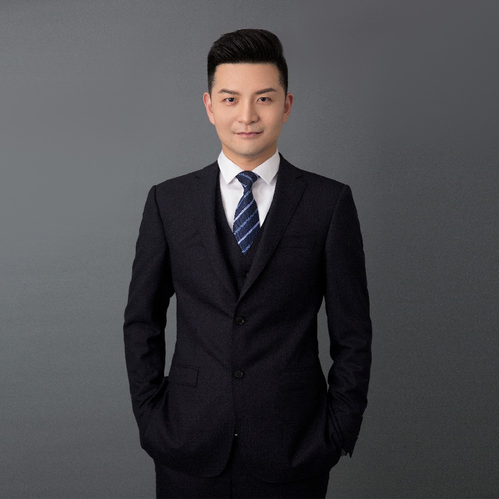 杜云隆